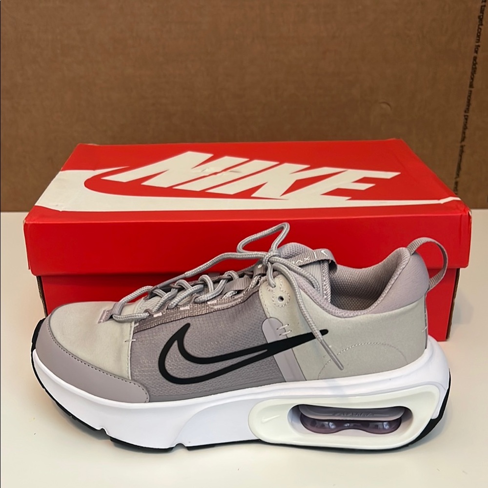 Nike AIR MAX INTRLK Gray and White Air Max Sneakers